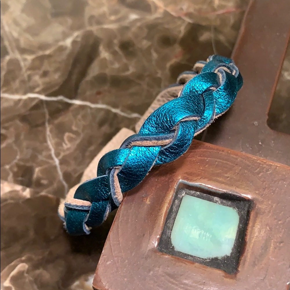 Handmade Metallic Leather Braided Bracelet Snap Closure